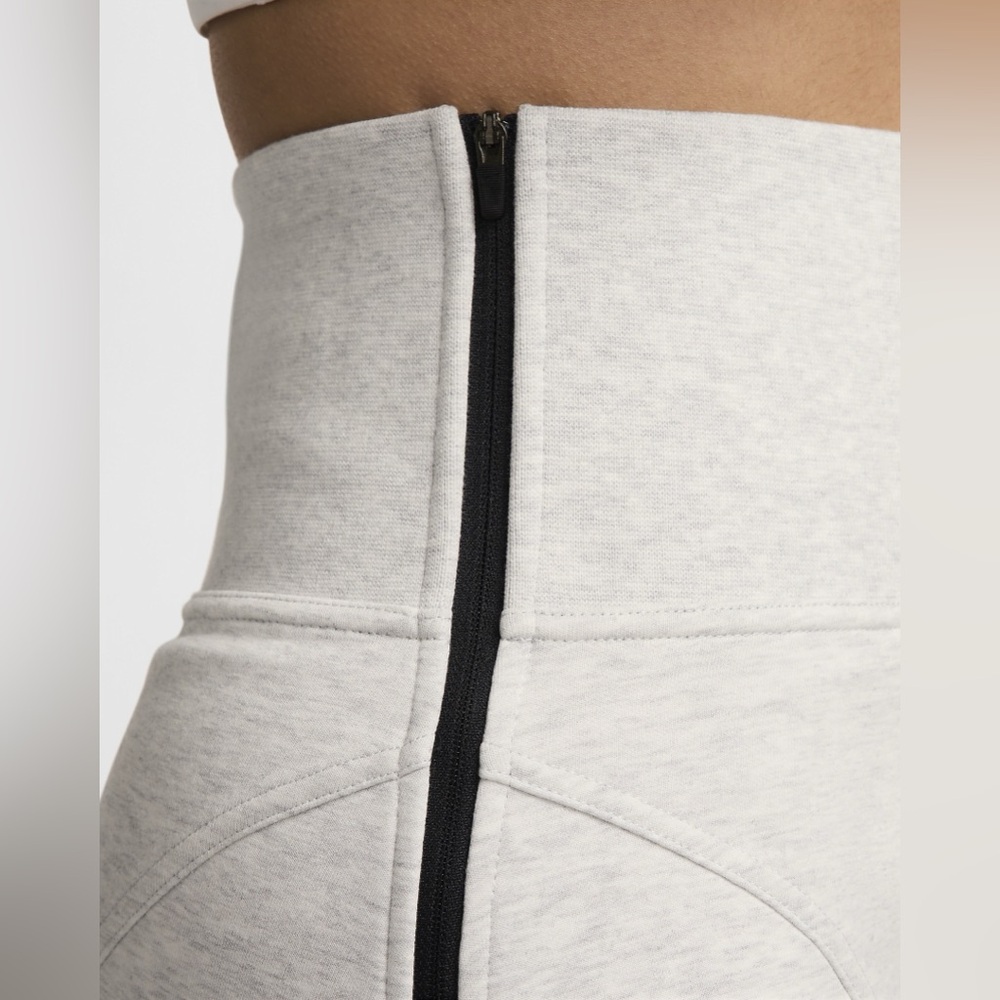 Nike [M] Sportswear Tech Fleece Women's High-Waisted Mini Skirt - Picture 4 of 6